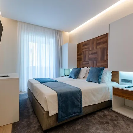 فندق Avenida Park