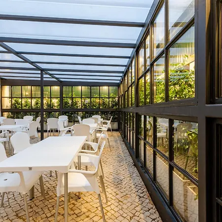 Avenida Park Hotel
