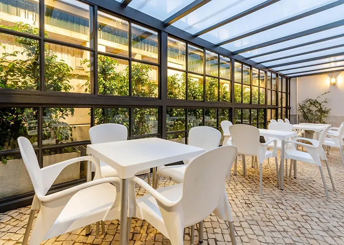 马路公园酒店 3*