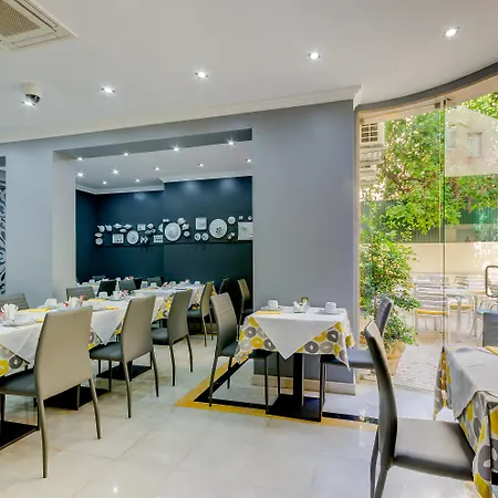 Avenida Park Hotel