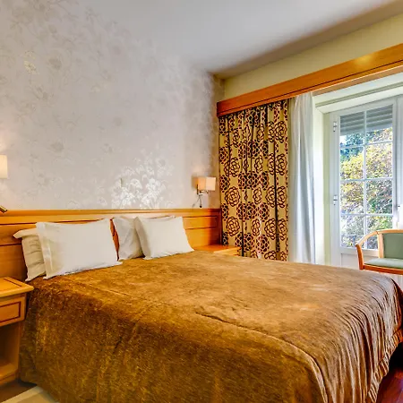 Avenida Park Hotell